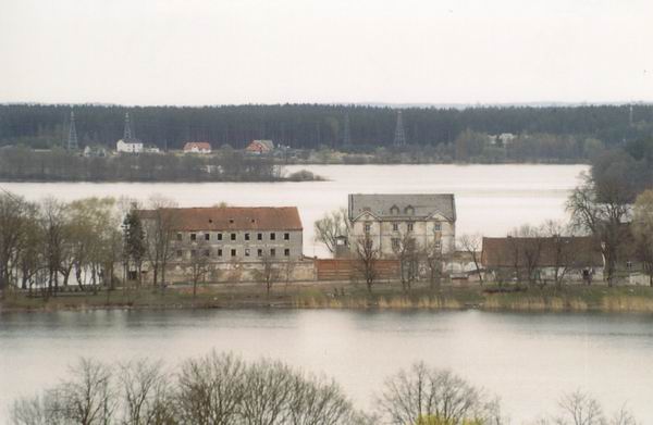 Ek - Widok na zamek z wiey cinie